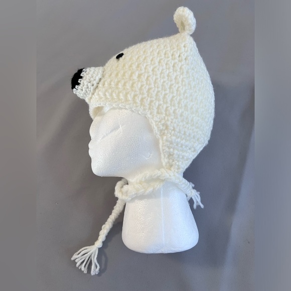 Zip Stitchery Polar Bear Hat Beanie Crochet White Black One Sz - Picture 5 of 10